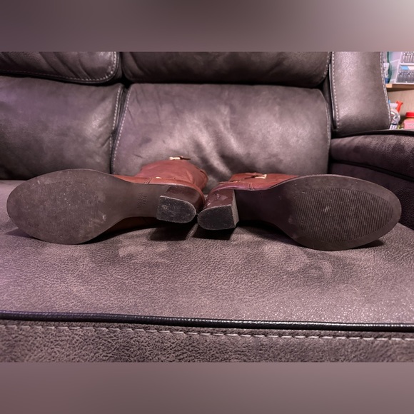 Michael Kors 7-1/2 boots with heel - Picture 6 of 9